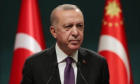 Cumhurbaşkanı Erdoğan'dan mesaj: Bir gece ansızın tepelerine bineriz