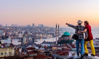 İstanbul'a gelen turist sayısı yüzde 135 arttı 