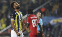 Fenerbahçeli Nazım Sangare ameliyat edildi