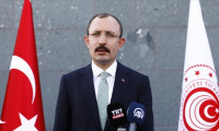 Ticaret Bakanı Muş: Türkiye yatırımcılar için bir çok fırsat sunuyor