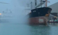 Yalova'da konteyner gemisinde yangın çıktı