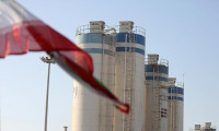İran'ın günlük petrol üretim kapasitesi 4 milyon varile ulaştı