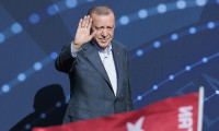 Erdoğan: Sinsi oyun 15 Temmuz gecesi yerle yeksan oldu