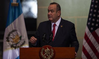 Guatemala Cumhurbaşkanı'na silahlı saldırı