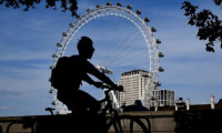 İngiltere'de bisikletlere plaka, sigorta ve hız sınırı uygulaması