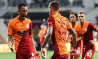 Galatasaray stoper arıyor