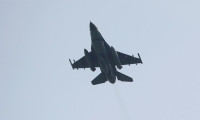 Türk F-16'larına Yunan uçaklarından taciz
