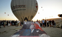 Kapadokya'da balonlar 30 Ağustos Zaferi için havalandı
