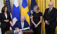 Biden'dan İsveç ve Finlandiya'nın NATO protokollerine imza