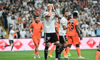 Beşiktaş Başakşehir'e tek golle mağlup oldu