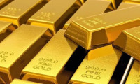 Hindistan'ın altın ithalatı yarıya düştü