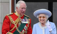 Kraliçe Elizabeth'in ölümünün ardından taht Prens Charles'a geçti