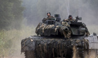 Savunma bakanları Ukrayna'ya Leopard tankı için anlaşamadı
