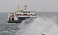 Kuzey Ege'de feribot seferleri iptal edildi