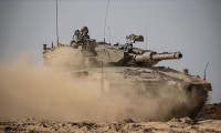 İsrail, kara harekatını hava koşulları nedeniyle erteledi 
