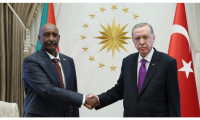 Erdoğan, Sudan Egemenlik Konseyi Başkanı Burhan'la görüştü