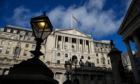 BoE politika faizini son 15 yılın en yüksek seviyesinde tuttu