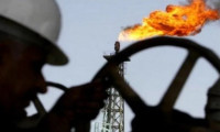 Petrol, OPEC+'ın toplantıyı ertelemesiyle düşüşte