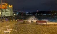 İstanbul'daki fırtına 1 can aldı