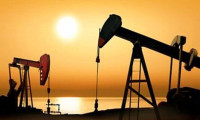 Petrolde OPEC+ toplantısı öncesi yatar seyir