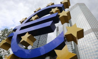 Euro Bölgesi'ndeki ticari faaliyetlerde gerileme hızlandı