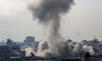 İsrail'den Gazze Şeridi'nin güneyine şiddetli hava saldırısı 