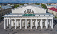 St. Petersburg Borsası 3 milyar dolarlık yatırımı dondurdu