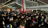 Galatasaray ve Fenerbahçe'ye coşkulu karşılama