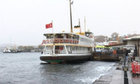 İstanbul'da deniz ulaşımını 'lodos' vurdu