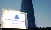 ECB, tüm politika faizlerini 50 baz puan artırdı
