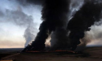 Kuveyt petrol kuyusu yakınında yangın