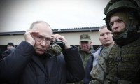 Putin Rus kontrolündeki o bölgeyi ziyaret etti: İlk defa!