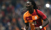 Galatasaray'da Gomis krizi çözüldü