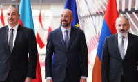 Paşinyan ile Aliyev Brüksel'de bir araya geldi