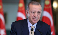 Erdoğan: Sandıkta tecelli eden bu iradeye saygı duyuyoruz