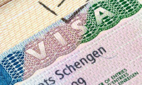 AB Komisyonu Şengen vizelerindeki gecikmelere tepki gösterdi