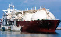 Katar Bengladeş'le LNG anlaşması imzaladı