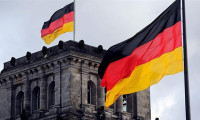 Almanya'da iş dünyasında toparlanma zorlaşıyor