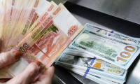 Rusya'dan yıl sonu dolar tahmini