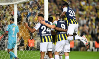 Fenerbahçe Başakşehir'i farklı geçti: Ligde 6 maçta 6 galibiyet...