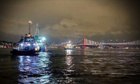 İstanbul Boğazı'nda gemi trafiği tekrar açıldı!