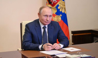 Rusya lideri Putin, devlet başkanlığına yeniden aday