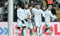 Beşiktaş, Konyaspor'u 2 golle geçti