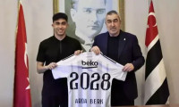 Beşiktaş Arda ile sözleşme imzaladı