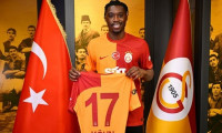 Galatasaray'ın yeni transferi Derrick Köhn imzayı attı