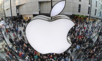 Akıllı telefon pazarındaki tekeli nedeniyle Apple'a dava açıldı