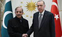 Erdoğan'dan Pakistan Başbakanı Şerif'e tebrik telefonu