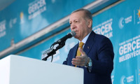 Erdoğan: Siyaset cambazlığı peşinde koşmuyoruz