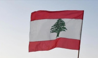 Lübnan hava sahasını kapattı