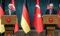 Erdoğan: Türkiye ve Almanya savunmada engelleri aşmalı